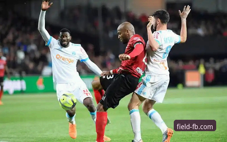 FB体育平台实时追踪意甲焦点战：阿坎吉处子球与零封艺术深度解析教程